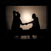 Masér a Gigi najdou, co ani nevěděli, že hledají...